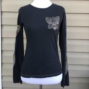 2B free women's shirt